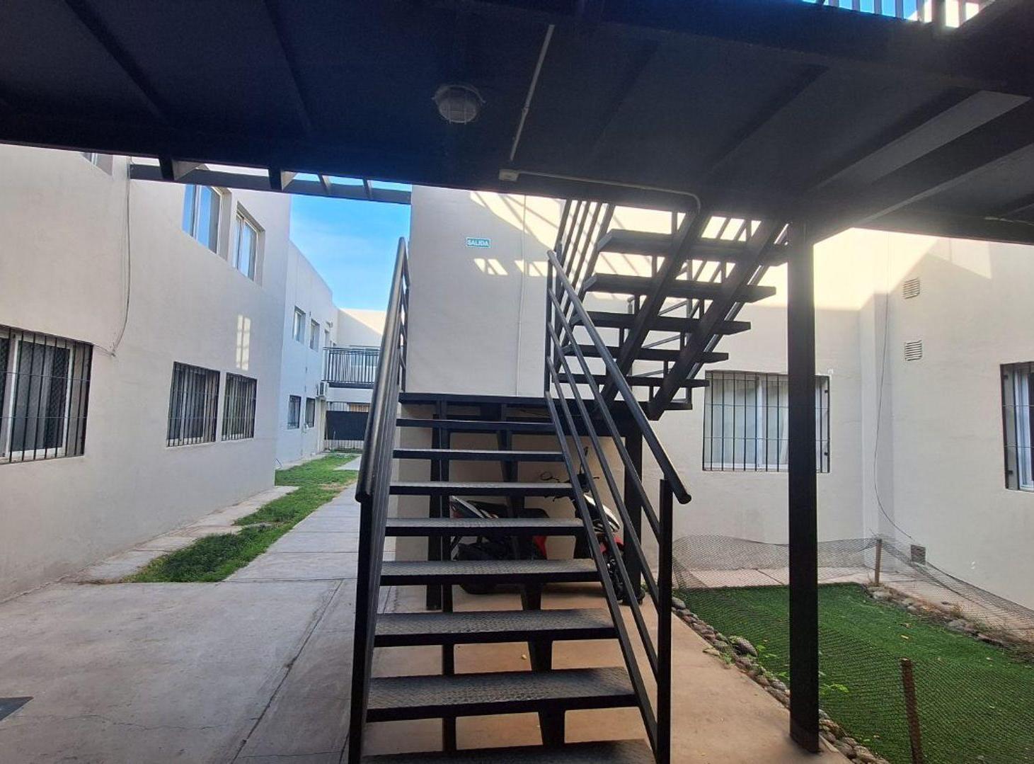Foto de departamento en alquiler en dorrego, guaymallen, imagen 2