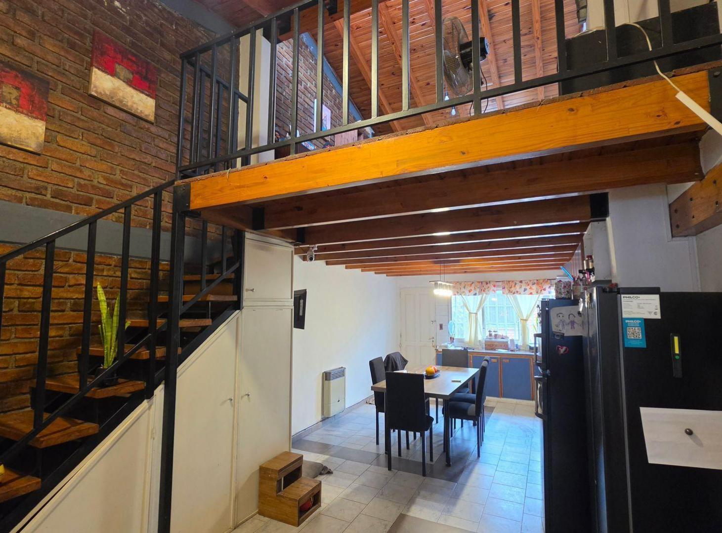 Foto de CASA EN VENTA CALLE AZCUENAGA - GUAYMALLEN, imagen 2