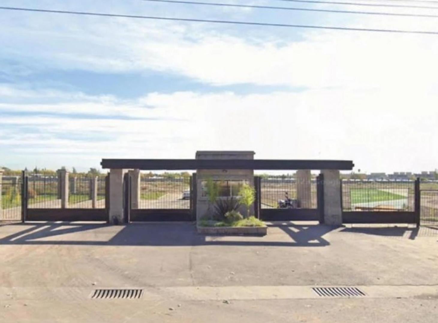 Foto de LOTE EN VENTA BARRIO PINAR DEL SOL 9. Maipú, imagen 3