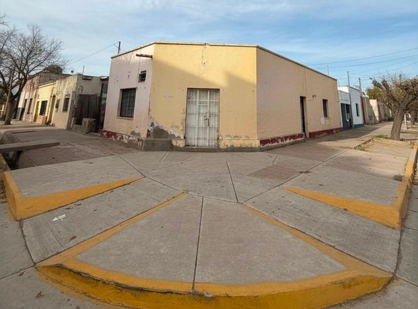 Foto de VENTA CASA A RECICLAR GUAYMALLEN VILLA NUEVA, imagen 1