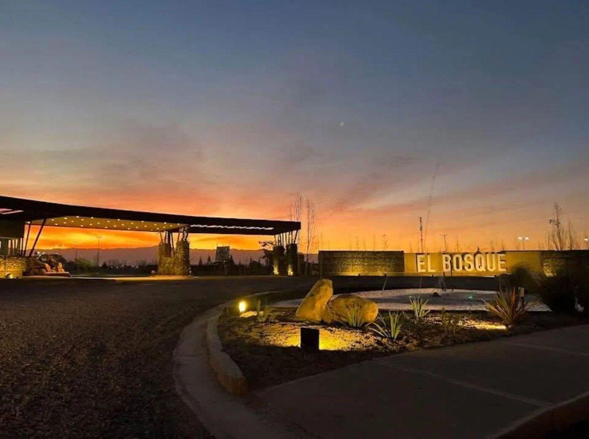 Foto de VENTA LOTE BARRIO PRIVADO EL BOSQUE MAIPU, imagen 1