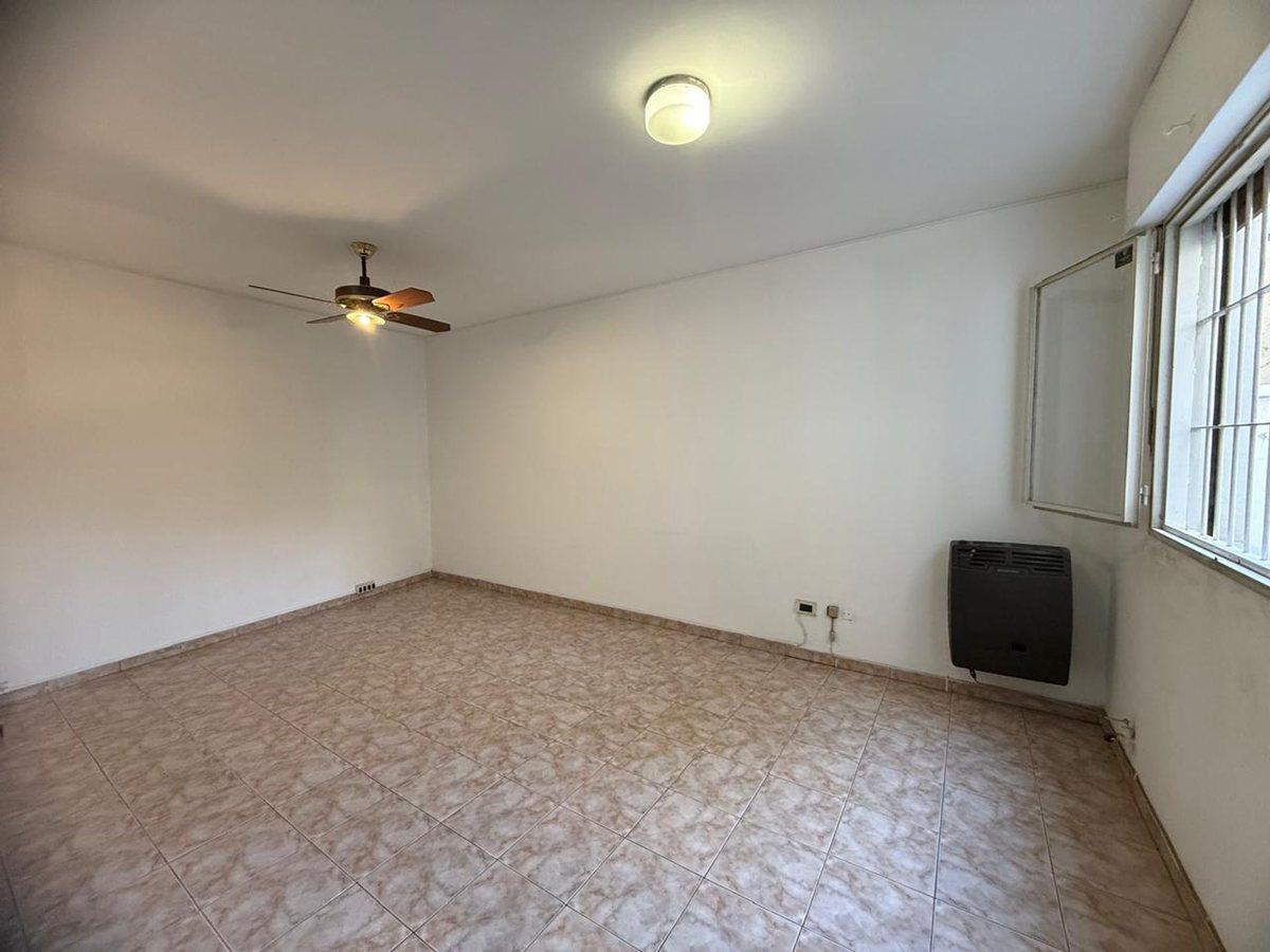 Foto de VENTA DEPARTAMENTO GUAYMALLEN, imagen 5