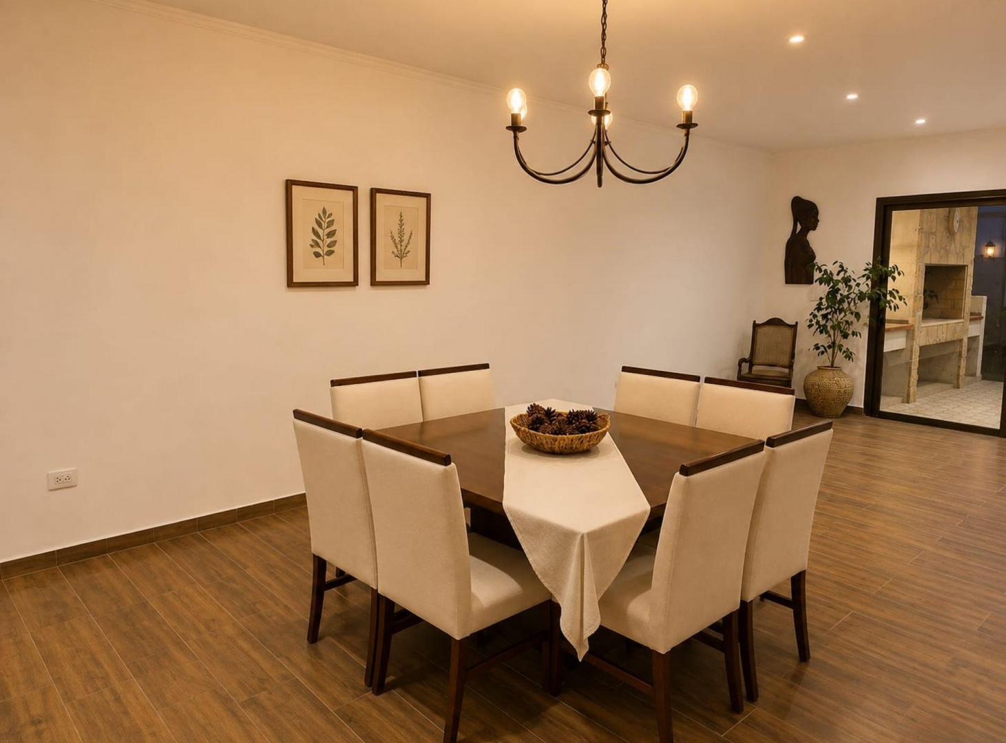 Foto de VENTA Casa moderna en Ciro de Vieytes. Maipú, imagen 2
