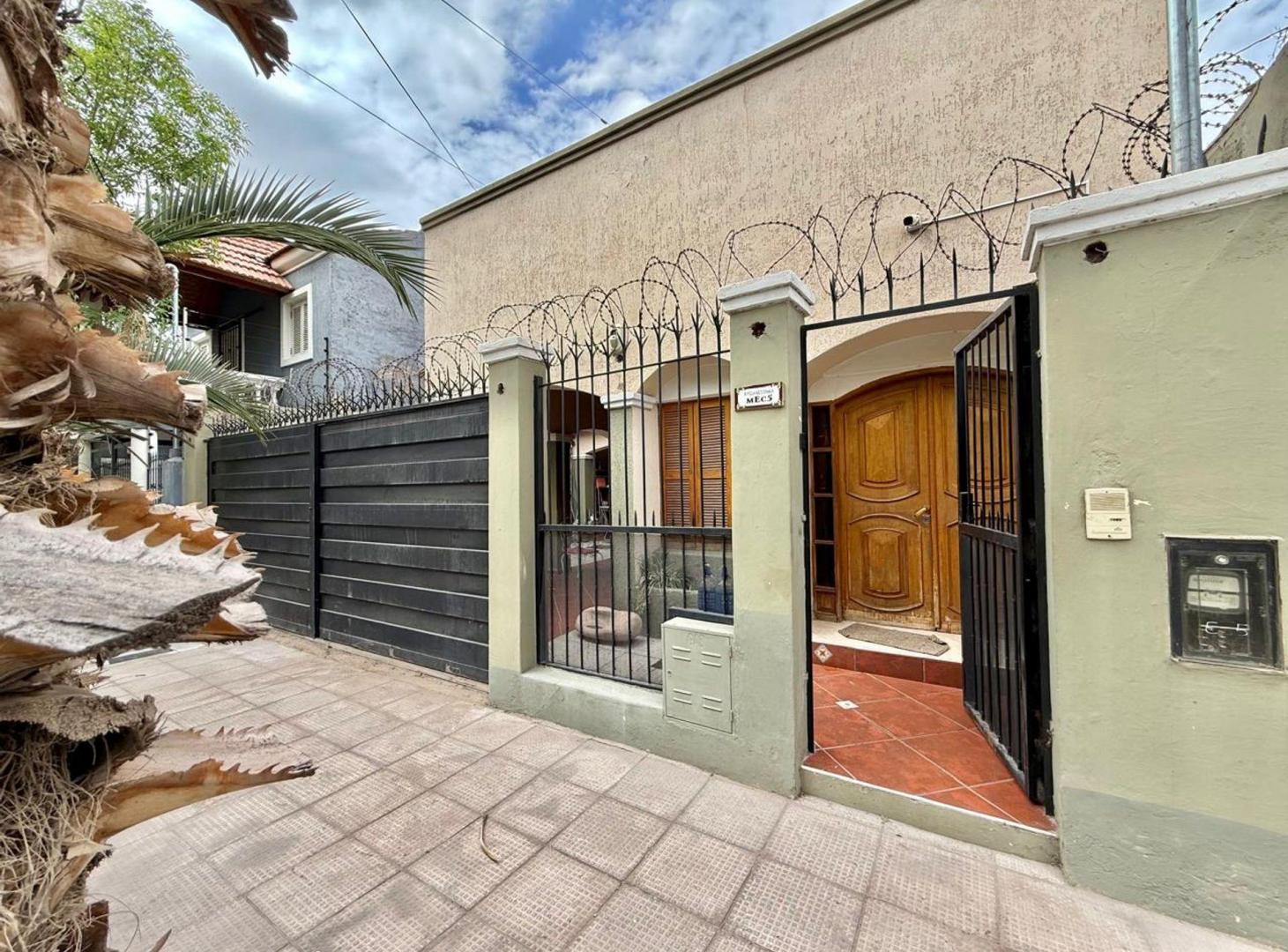 Foto de VENTA CASA VILLA AZCUENAGA NORTE GUAYMALLEN, imagen 4