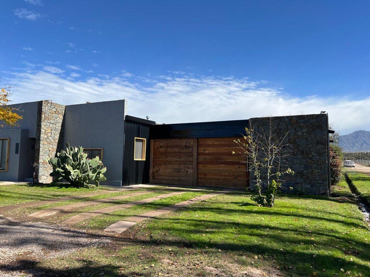 Foto de Se vende casa en Lujan De Cuyo, Mendoza, imagen 2