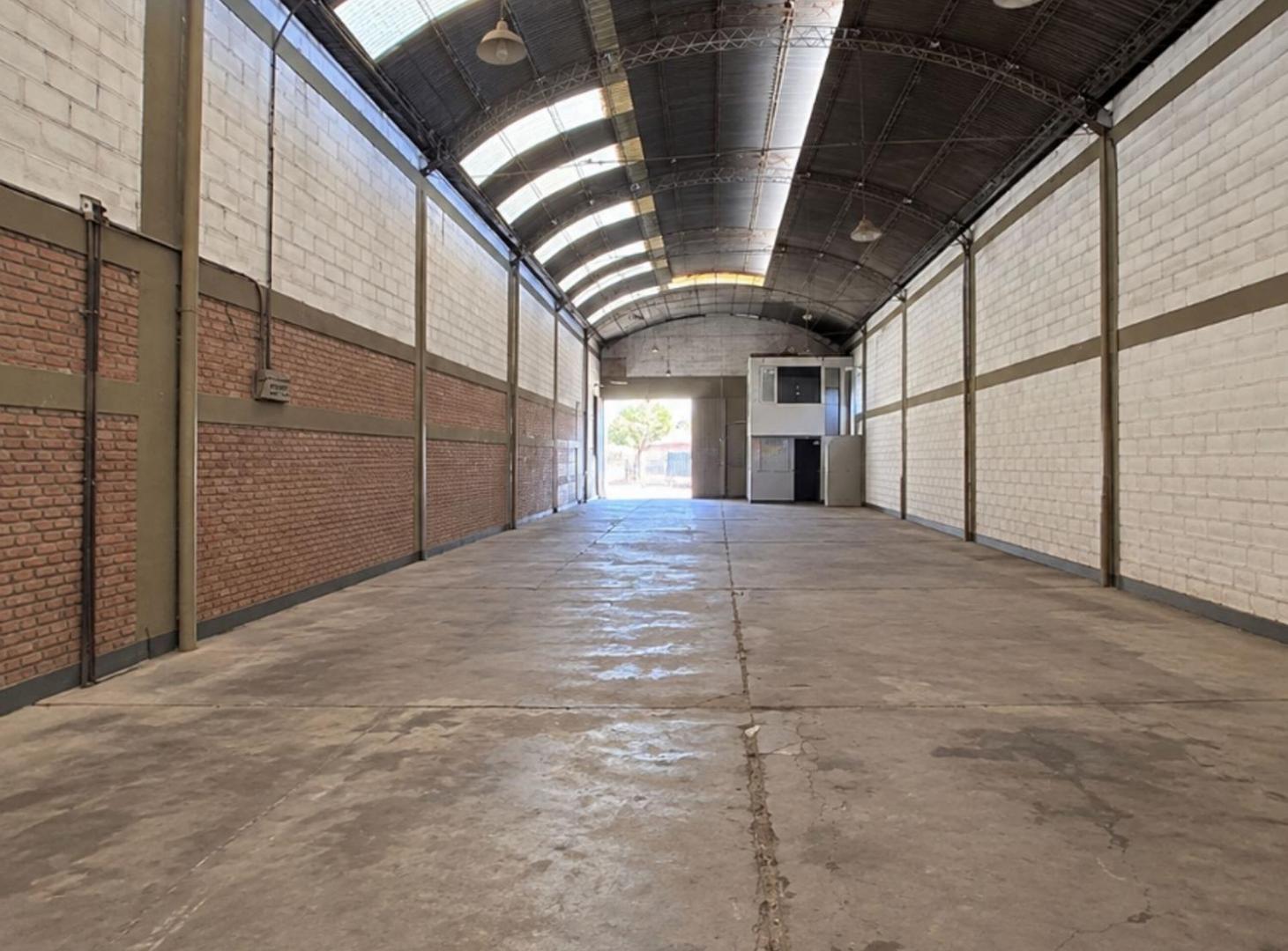 Foto de GALPÓN EN VENTA – LAS HERAS_ MENDOZA, imagen 2