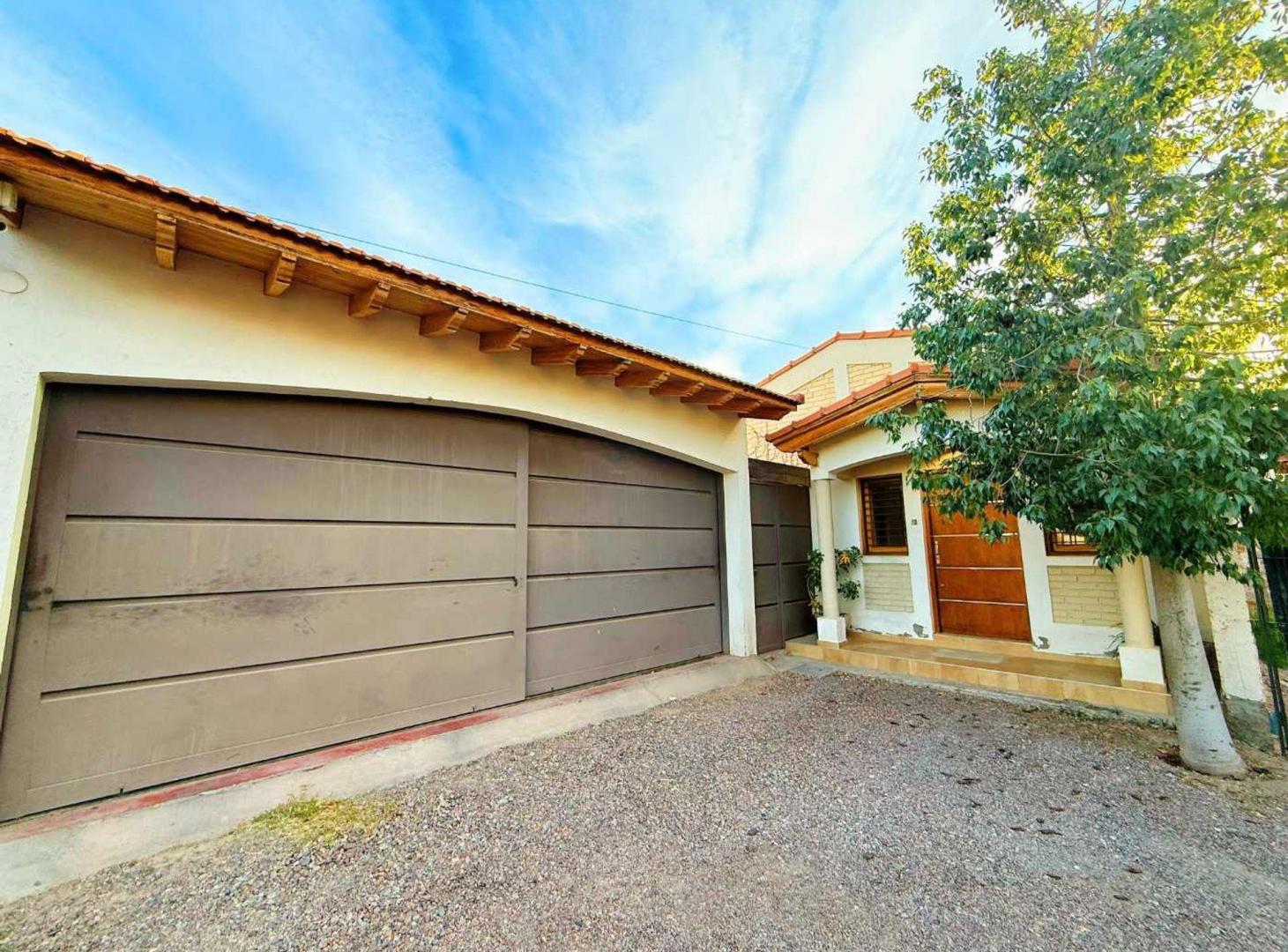 Foto de CASA EN VENTA EN GUAYMALLÉN PLANTA BAJA CON JARDÍN, imagen 1