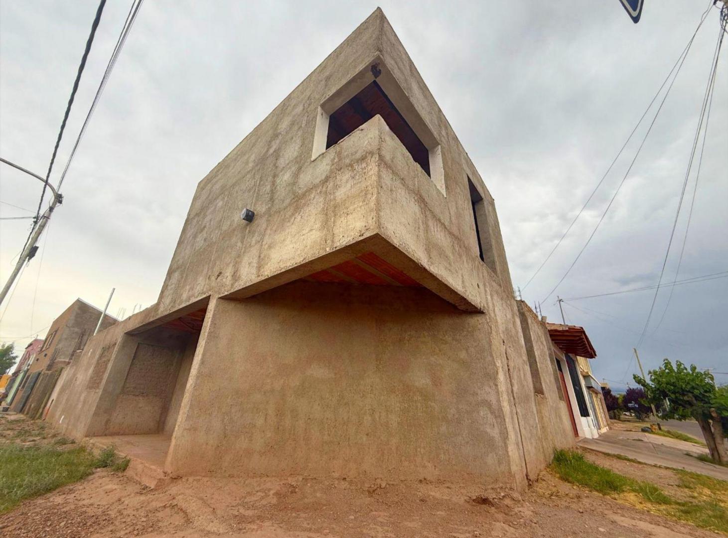 Foto de CASA ESQUINA OBRA GRUESA EN VENTA GUTIERREZ MAIPÚ, imagen 2