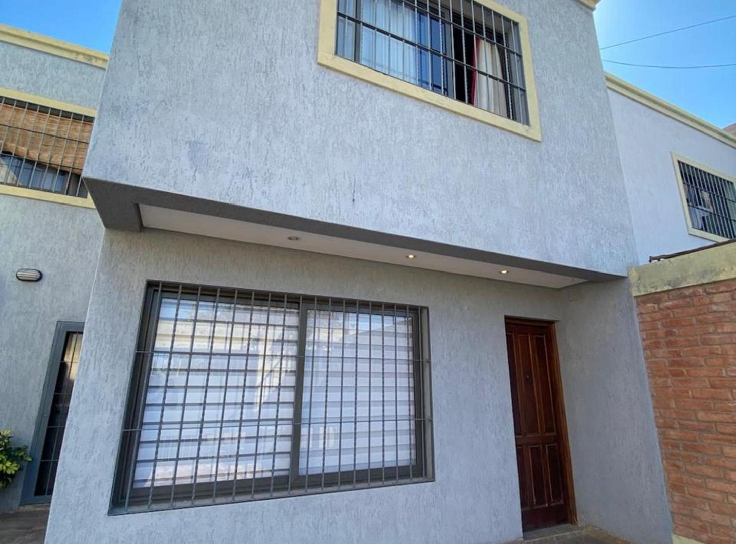 Foto de VENTA CASA VIEJO TONEL II MAIPU, imagen 2