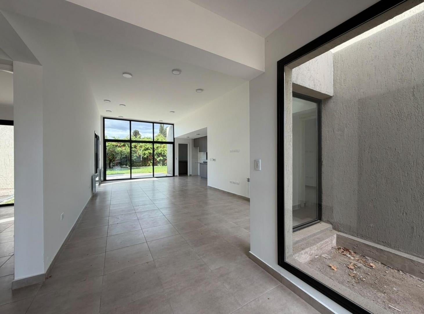 Foto de VENTA CASA B° PUEBLO MALBEC 3 DORM. LUJAN DE CUYO, imagen 3