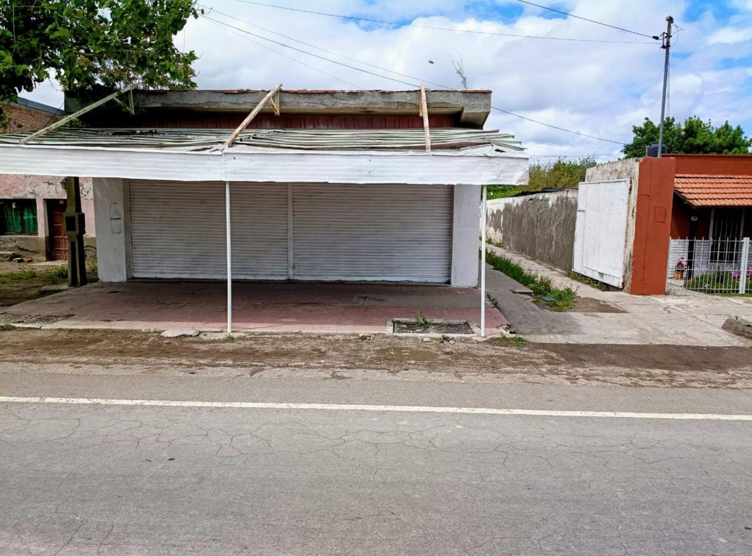 Foto de Casa con local comercial, General Alvear, Mendoza, imagen 1