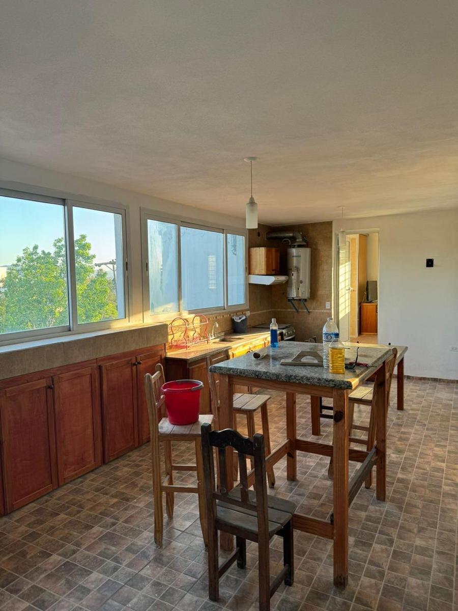 Casa Venta 5 Dorm. Villa Carlos Paz 2