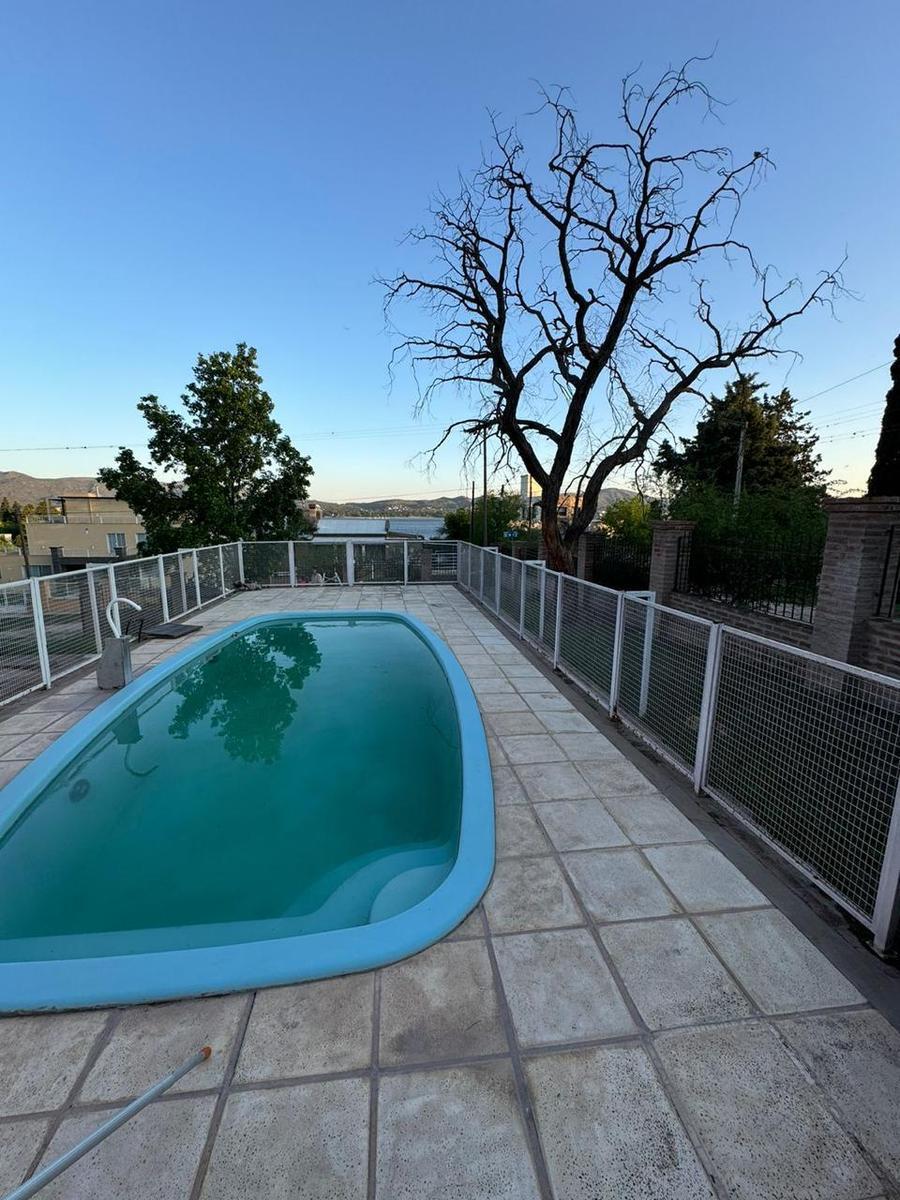 Casa Venta 5 Dorm. Villa Carlos Paz 1