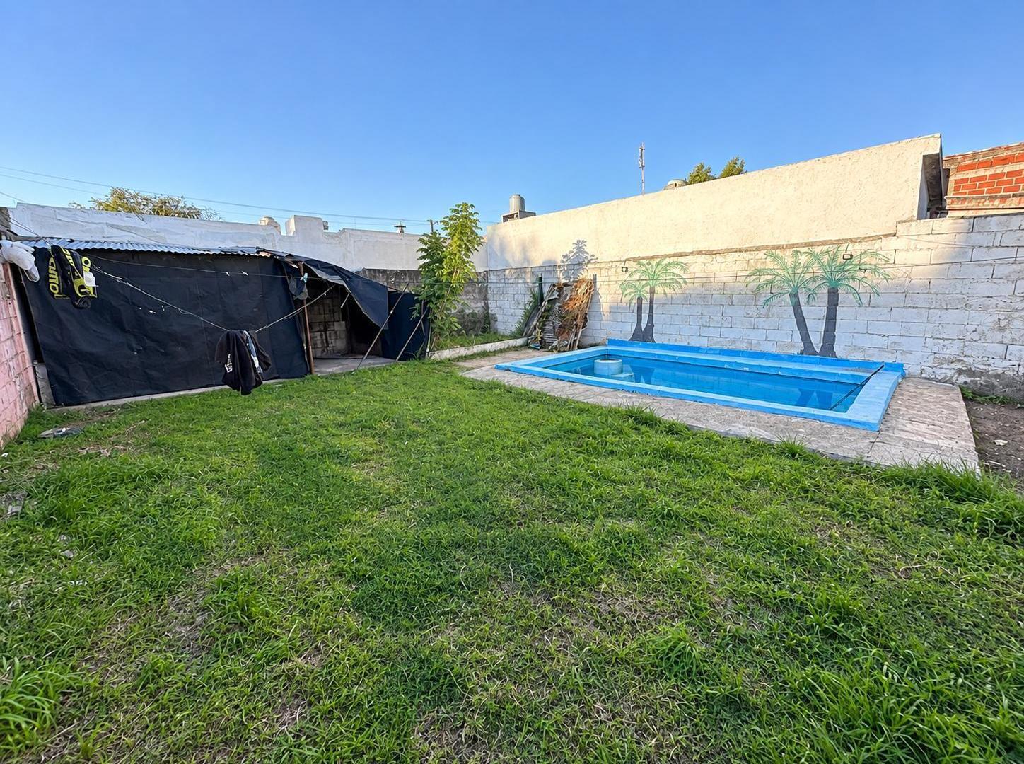 Foto de CASA VENTA 3 DORMITORIOS CON PILETA LOS OLMOS SUD, imagen 1