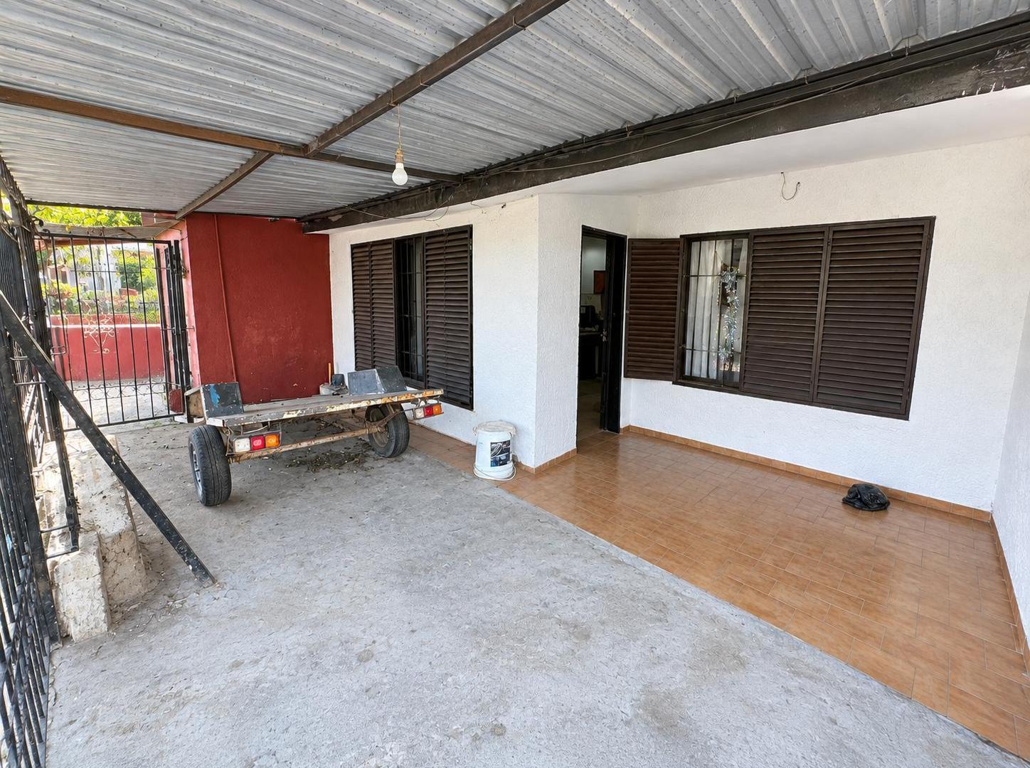 Foto de CASA VENTA 3 DORMITORIOS CON PILETA LOS OLMOS SUD, imagen 4