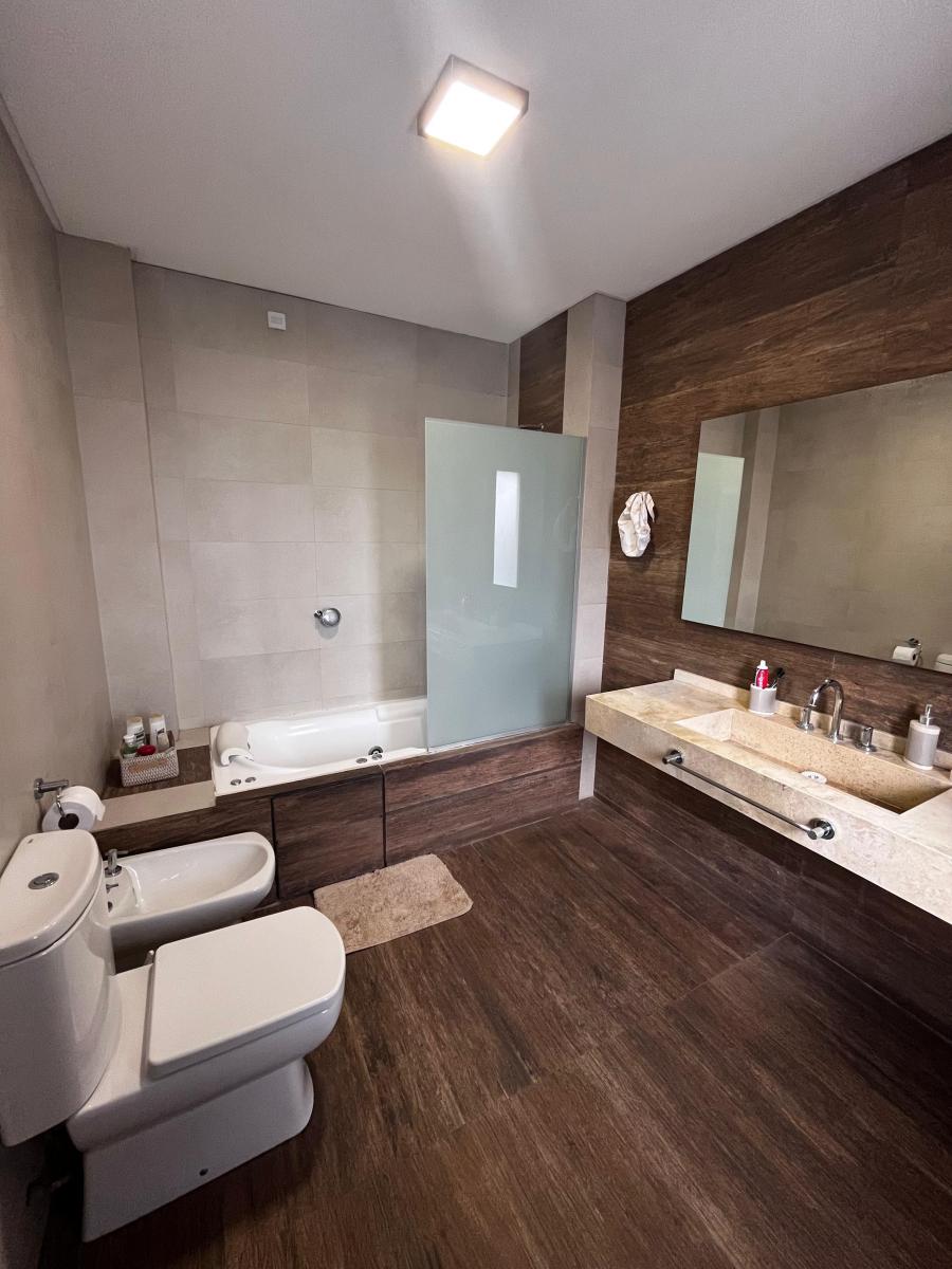Venta Casa Barrio Privado Maipu 5