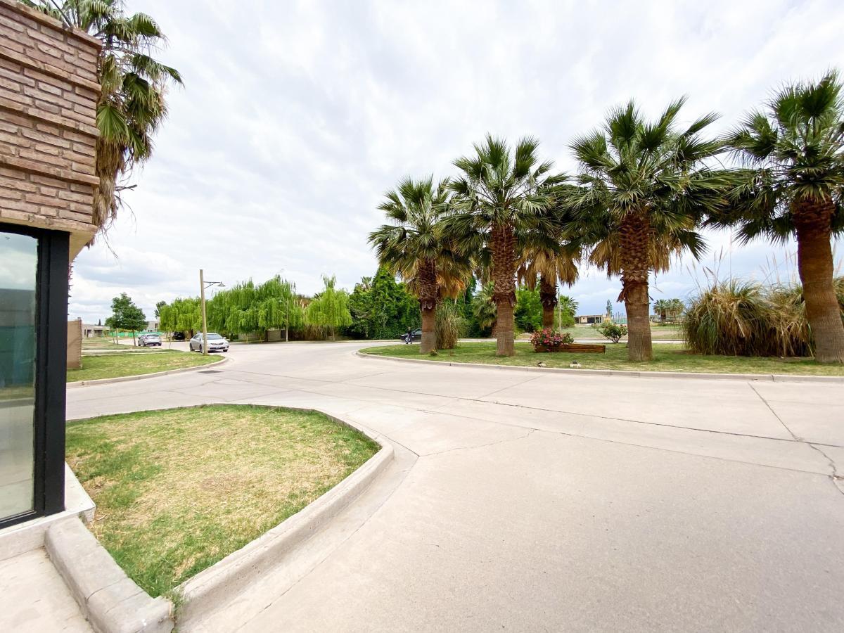 Venta de Lote en Barrio Privado Nautilus Country Guaymallen 4