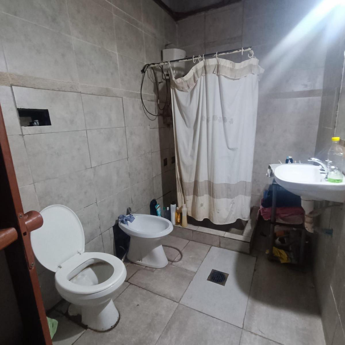 Venta Casa a Reciclar Cuarta Sección 1