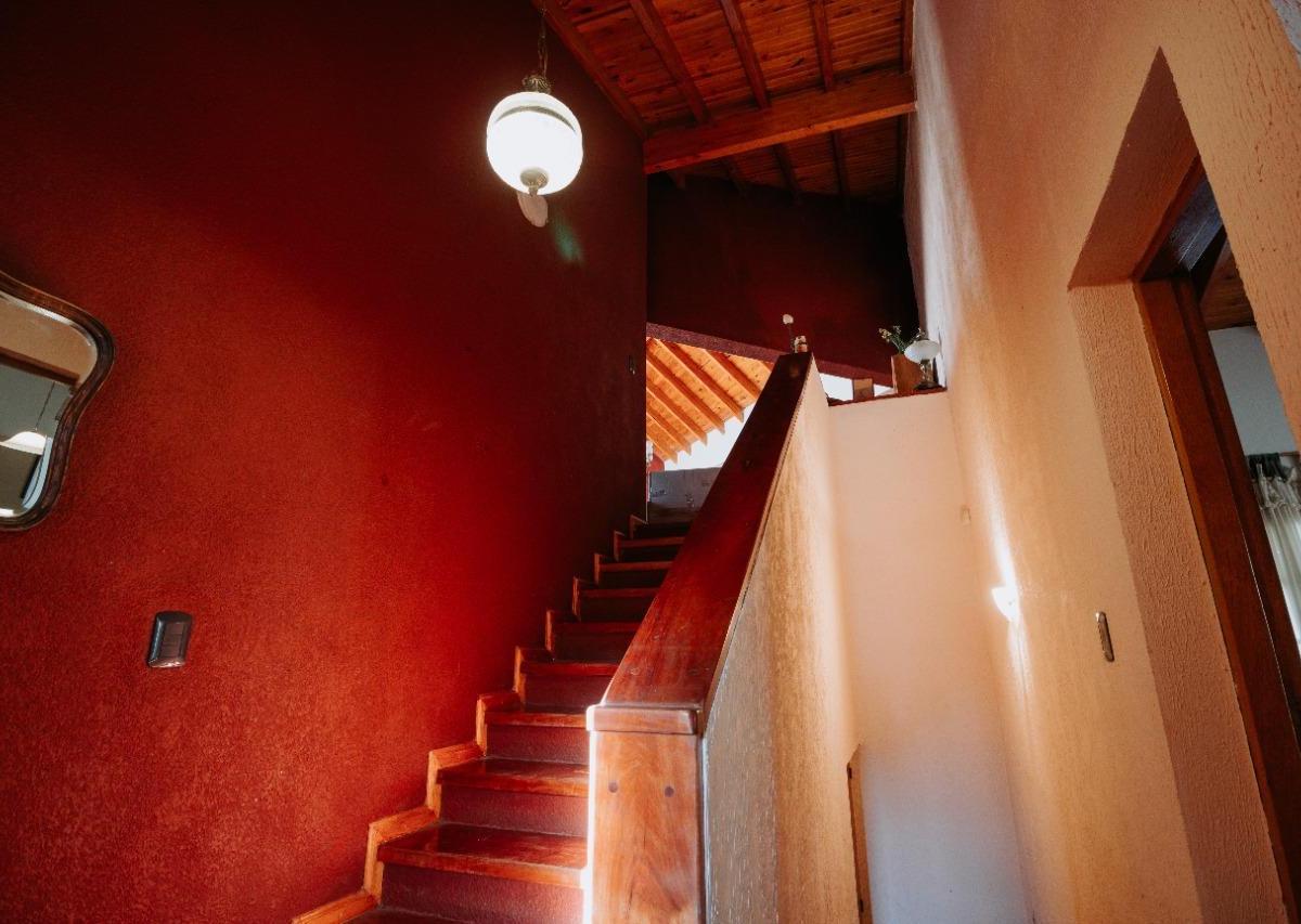 Venta Casa en Barrio Semi Privado 5