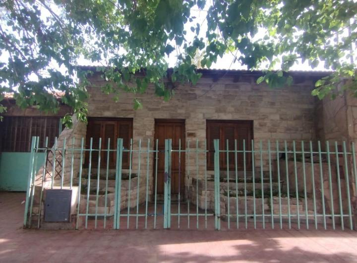 CASA EN VENTA EL ALGARROBAL 4