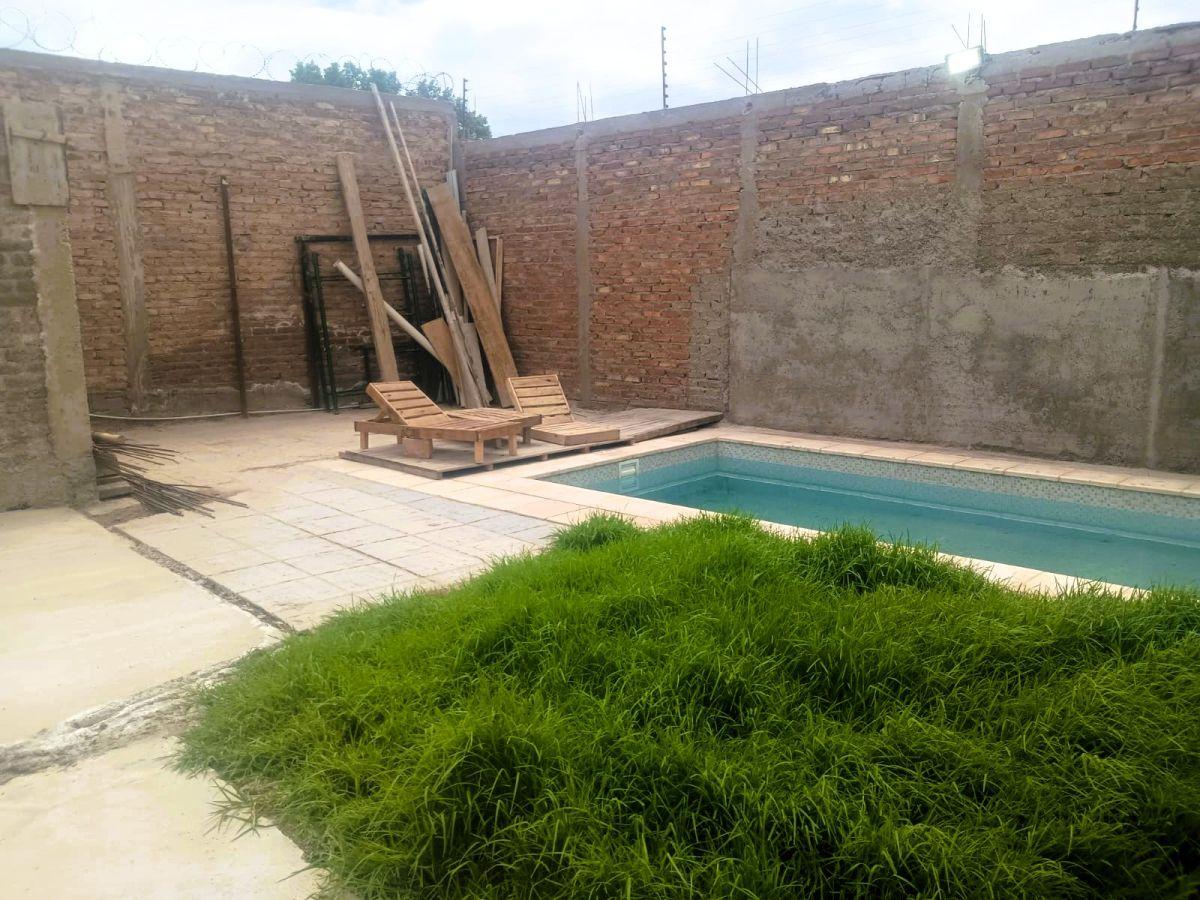 Foto de Venta Quincho A Terminar con Piscina, imagen 3