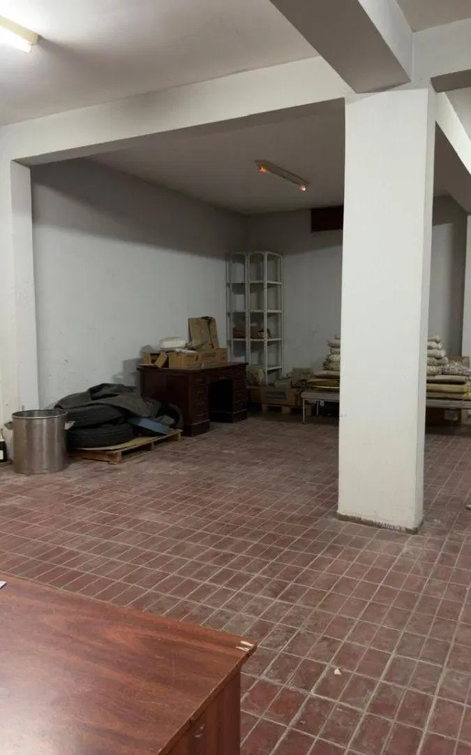 VENTA GALPON EN GUAYMALLÉN. 4