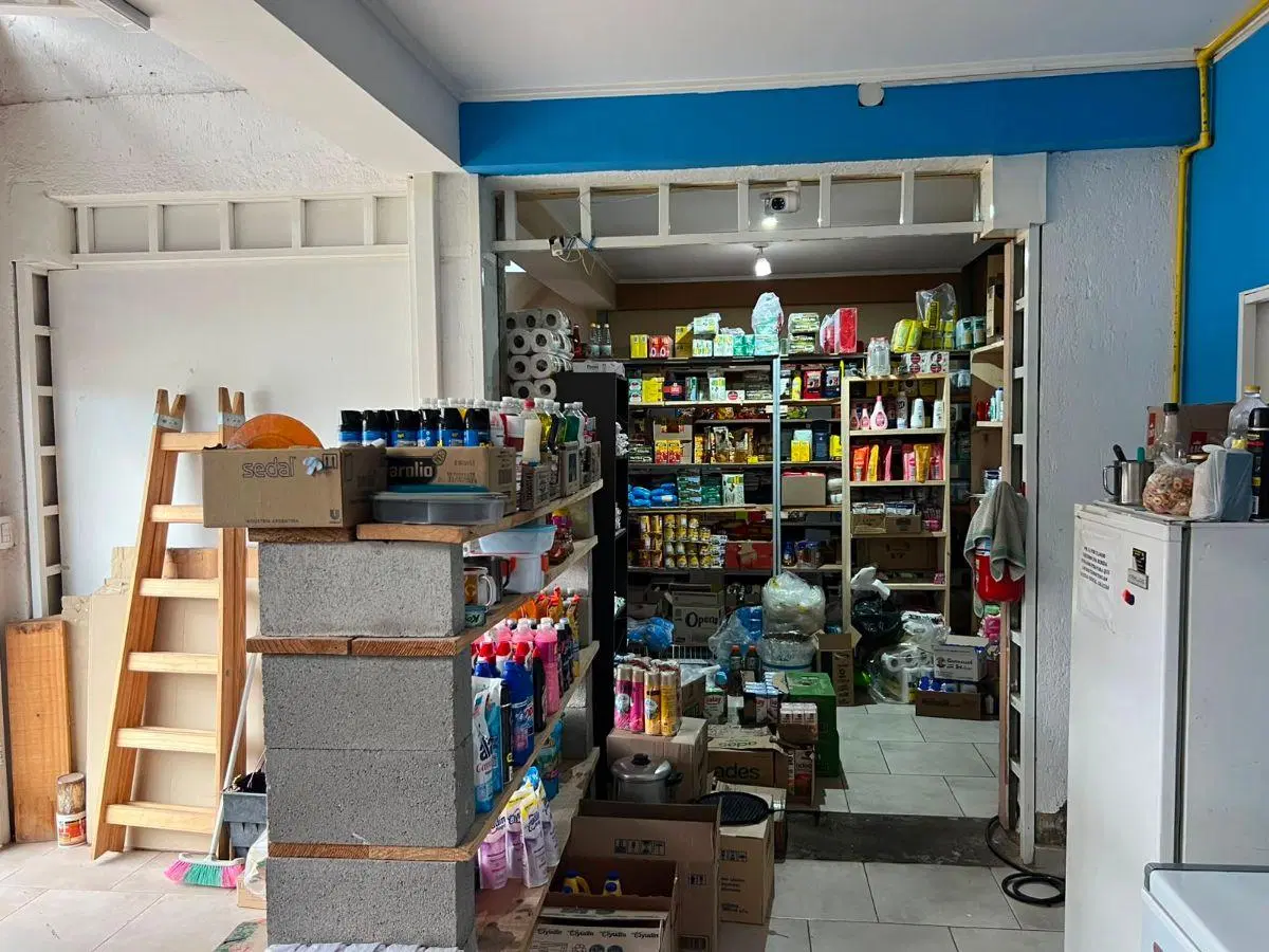 VENTA 3 LOCALES COMERCIALES 4
