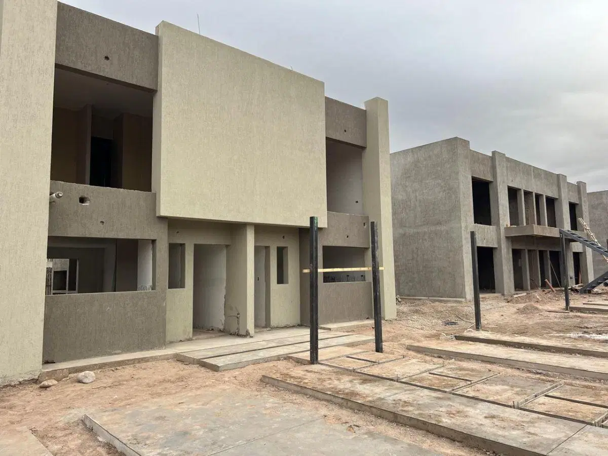 VENTA DE DÚPLEX EN CONSTRUCCIÓN. 1