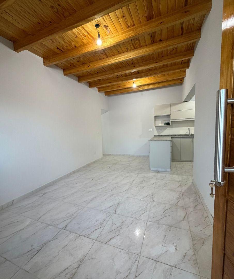 Foto de Venta Departamento Ciudad de Mendoza- Exclusivo Complejo de 9 Unidades-, imagen 3