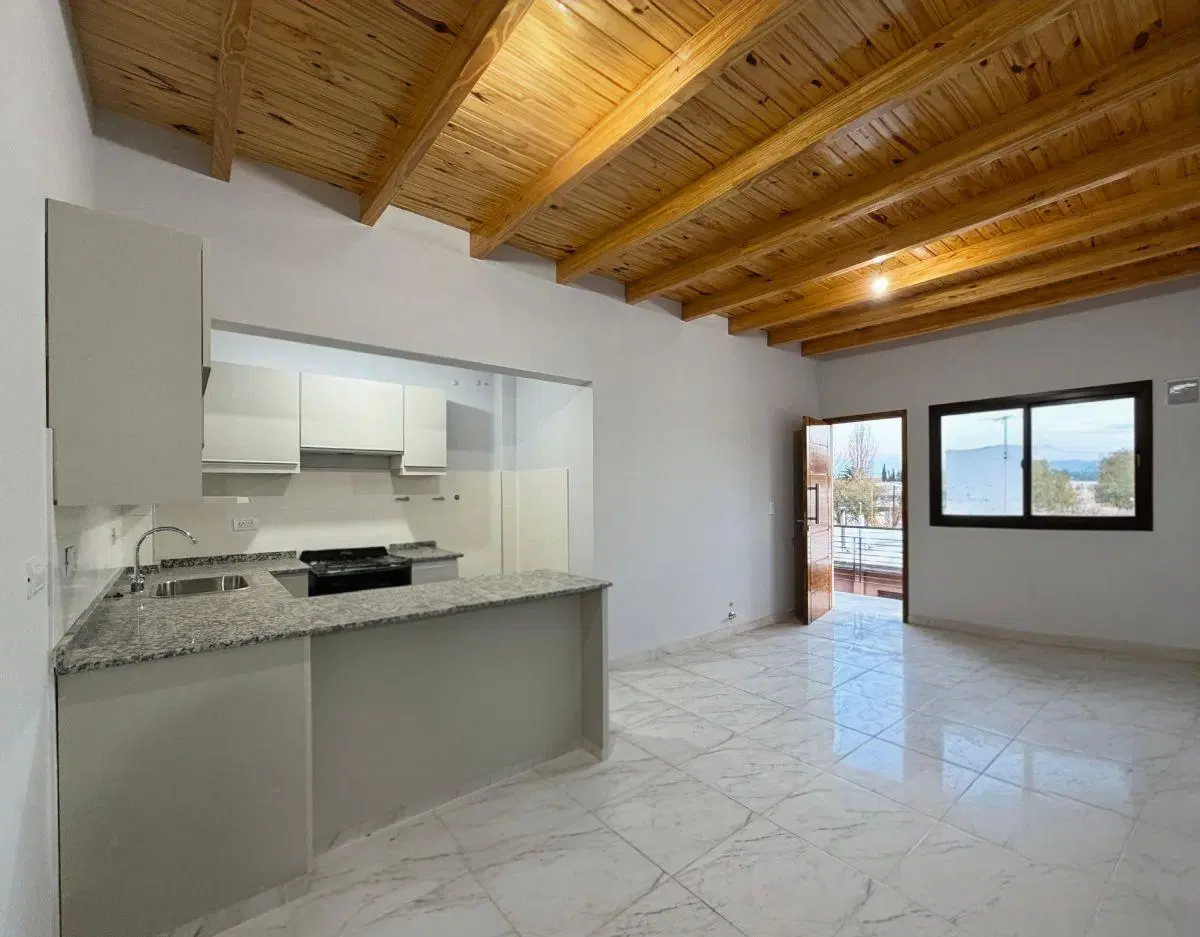 Venta Departamento Ciudad de Mendoza- Exclusivo Complejo de 9 Unidades- 5