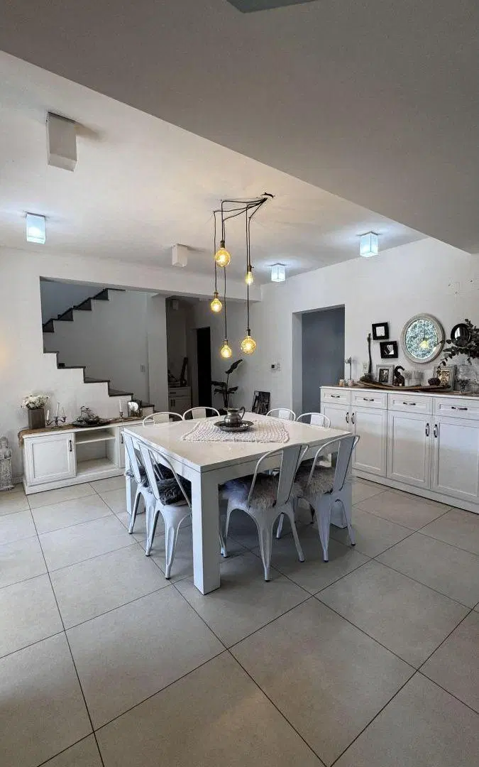 VENTA CASA BARRIO DEL PILAR 2