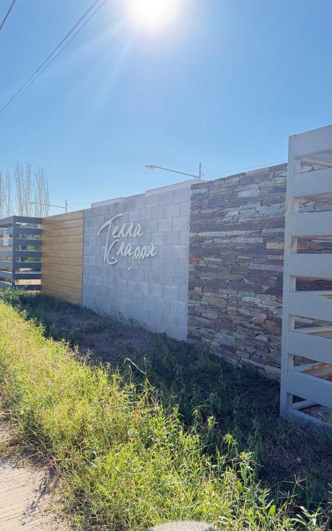 Foto de Venta Lote 329m2| Barrio privado Terra Grappa, Maipú, imagen 1