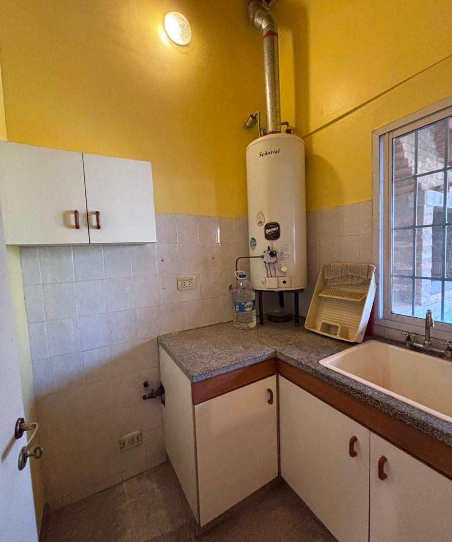 Foto de VENTA HERMOSA CASA EN LAS CAÑAS, imagen 3