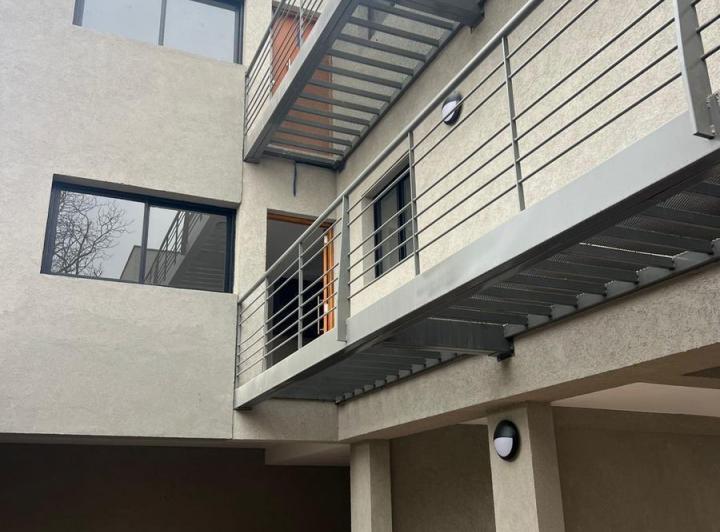 Departamento en Sexta Sección 2