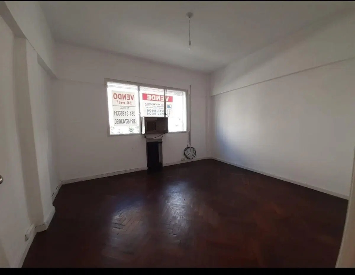 Hermosa Oficina en Venta en zona Centro 1