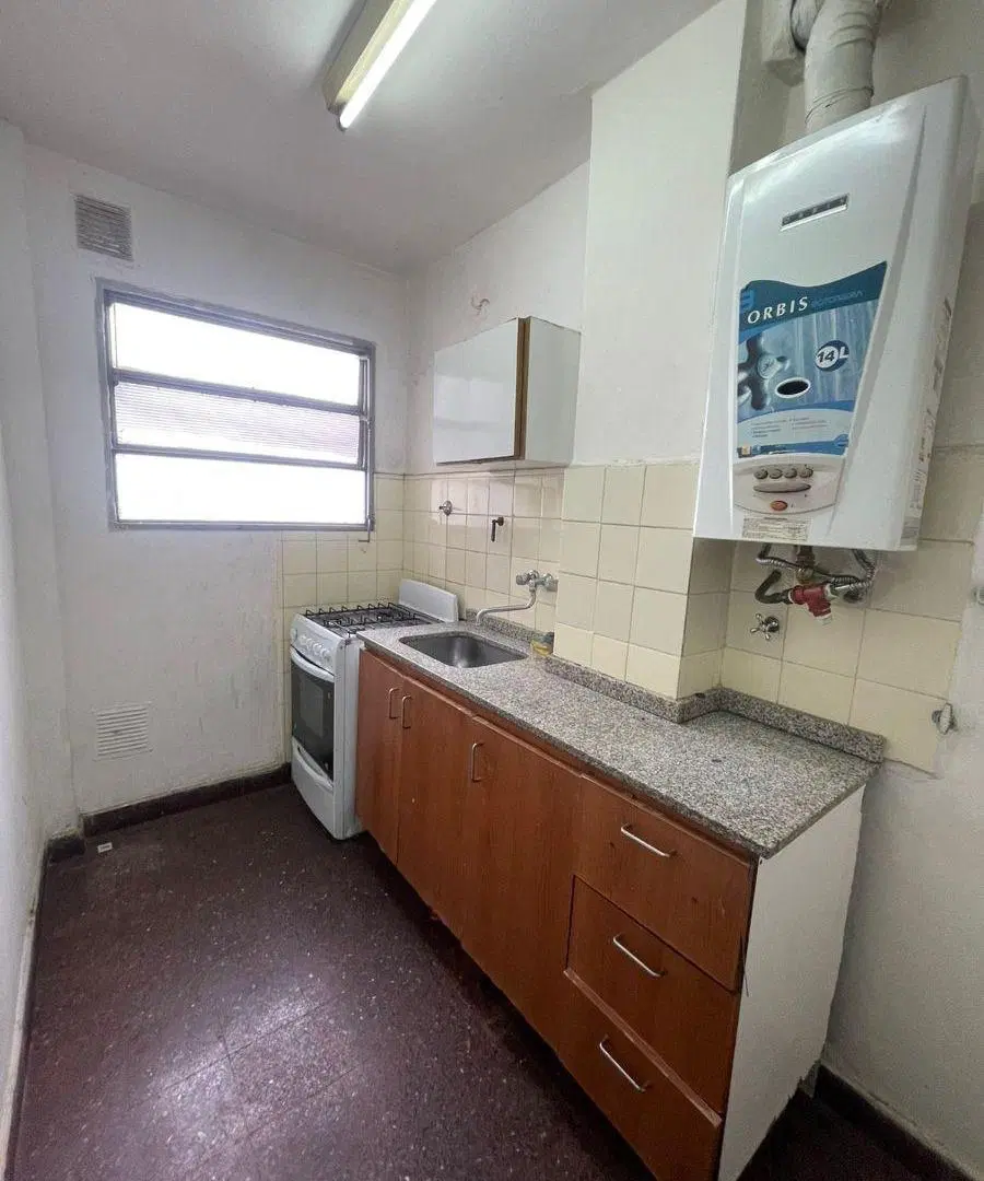 2 Amb. 2do piso por escalera 2
