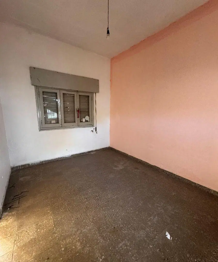 Casa en VENTA Barrio Pueyrredon - Oportunidad para refaccionar al lado de Colegio Instituto Urquiza 2