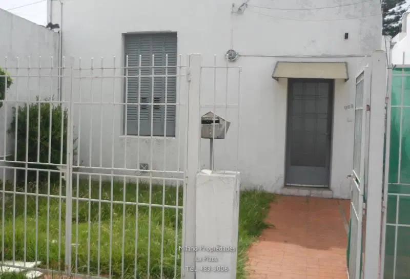 Casa en 522 entre 4 y 5 Tolosa 1