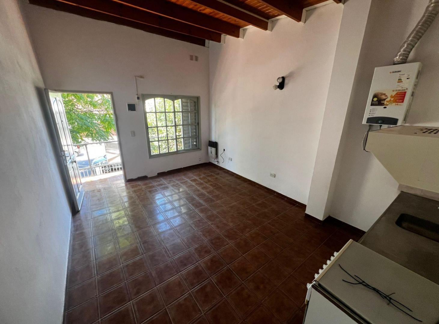 Foto de Departamento en 36 entre 25 y 26 - Planta alta frente, imagen 1