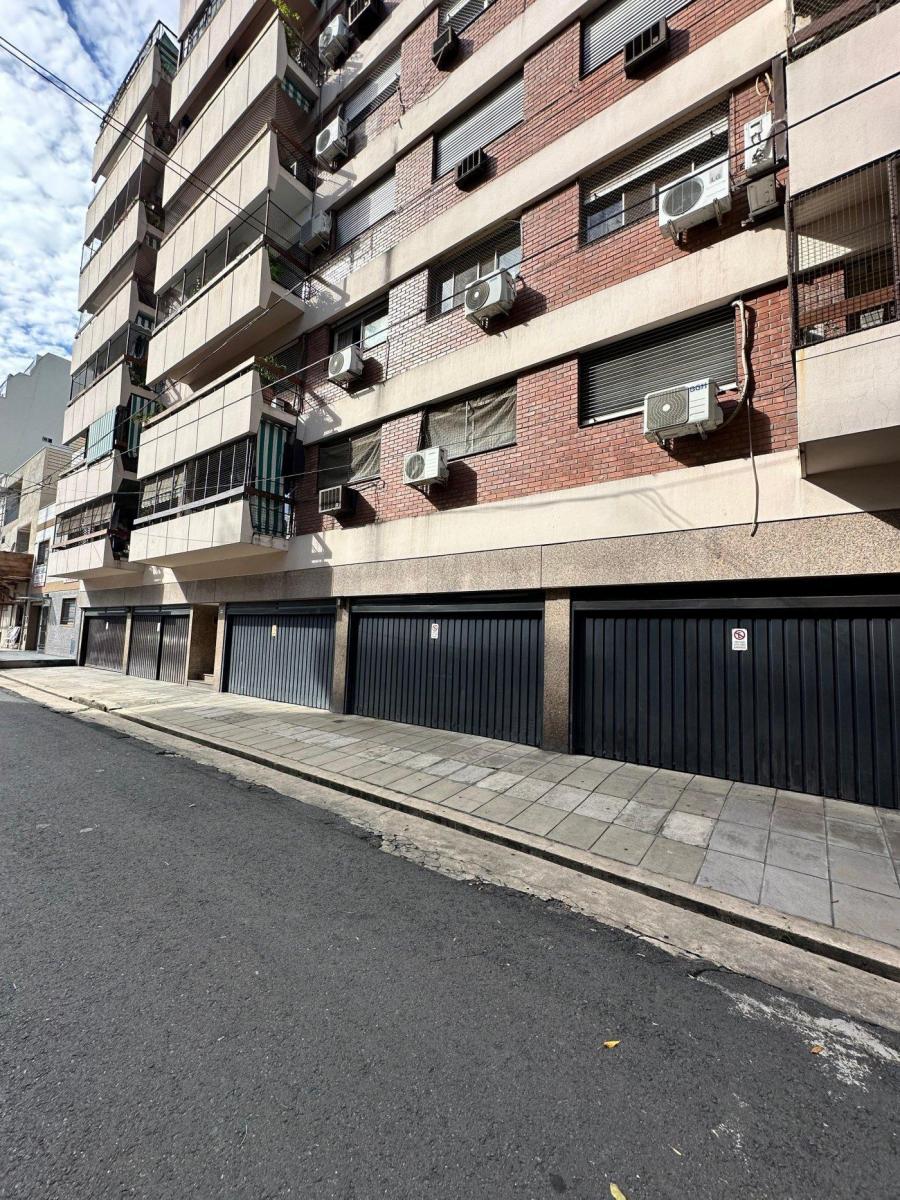 Piso 160 m² con Balcón Terraza y Cocheras 4