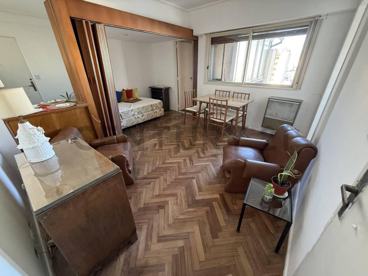 Foto de Alquiler Monoambiente luminoso en piso alto con cocina separada y, imagen 5