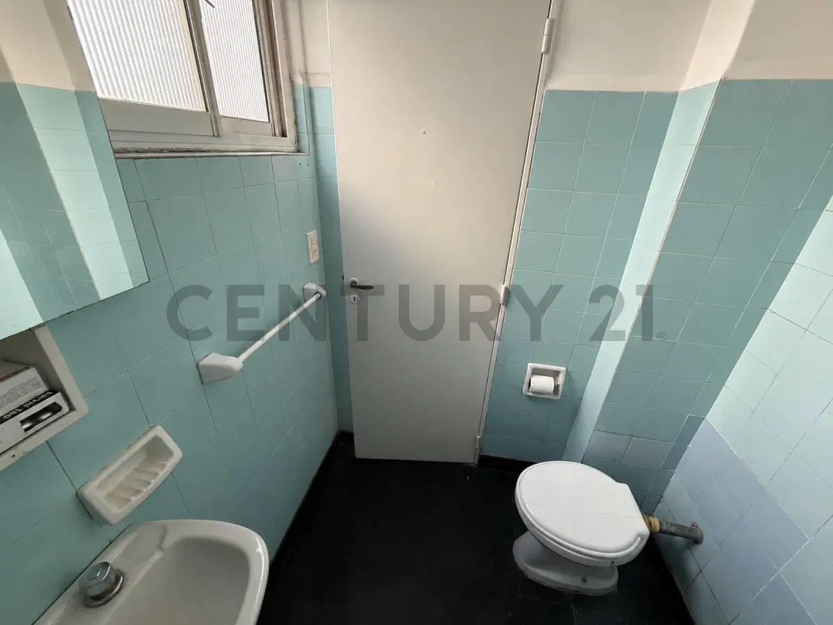 Venta 2 amb. Recoleta. Ideal inversión o primera vivienda 4