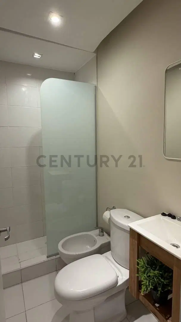 Departamento en venta 4 ambientes Cañitas. 2