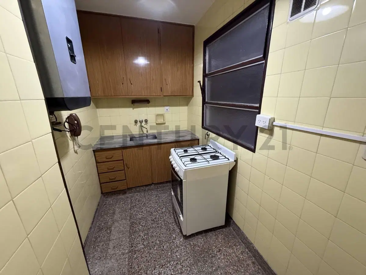 ALQUILER 2 AMBIENTES EN BARRACAS IMPECABLE 3