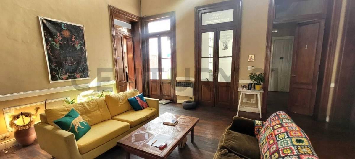 Foto de VENTA PH 10 AMB. EN SAN TELMO - TERRAZA PROPIA Y ENTRADA INDEPENDIENTE, imagen 2