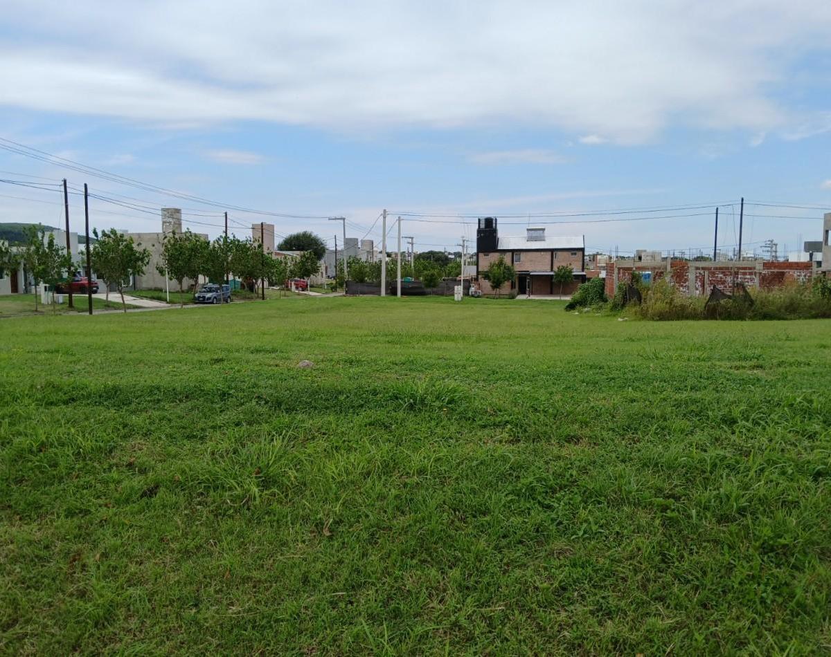 Foto de TEJAS IV: VENDO LOTE DE 350 M2 EN ETAPA 2 CON IMPONENTE VISTA A LAS, imagen 4