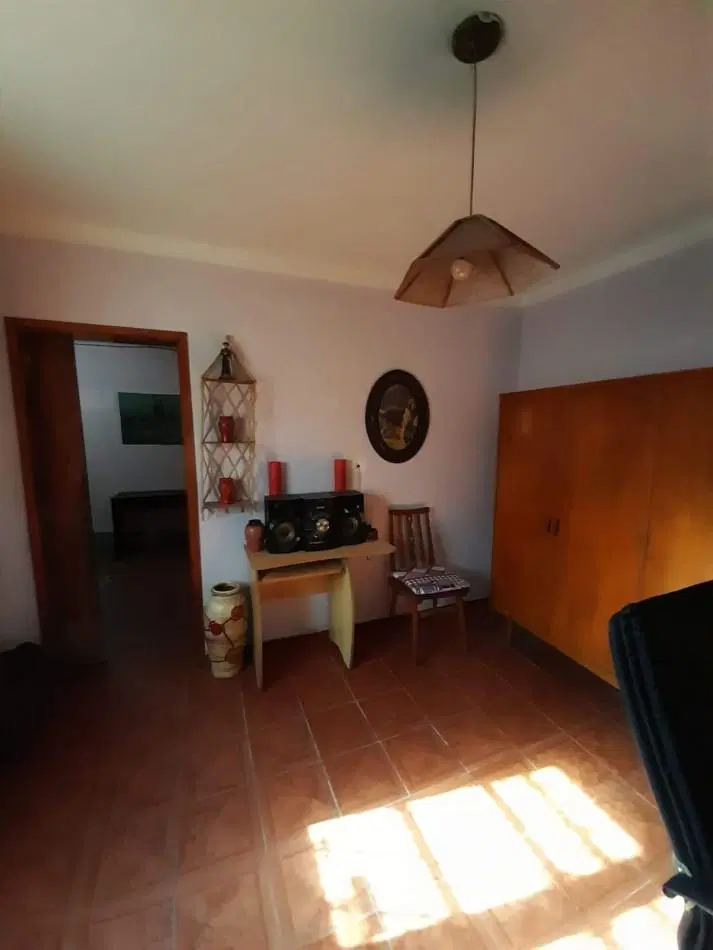APTO CREDITO BANCOR EN B° VILLA ADELA: VENDO CASA DE 3 DORMITORIOS MEJOR ZONA, CON PATIO 3