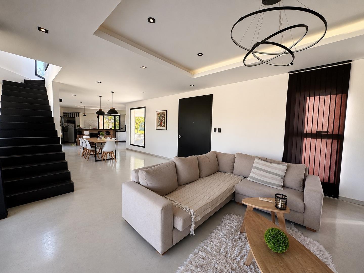 Foto de CASA EN ALQUILER HARAS SAN PABLO 5 AMBIENTES 3 DORMITORIOS, imagen 3
