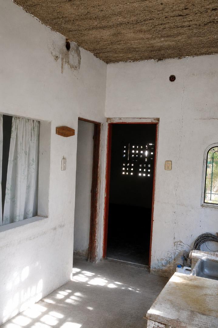 Foto de CASA A REFACCIONAR EN VENTA EN GENERAL RODRIGUEZ, imagen 3