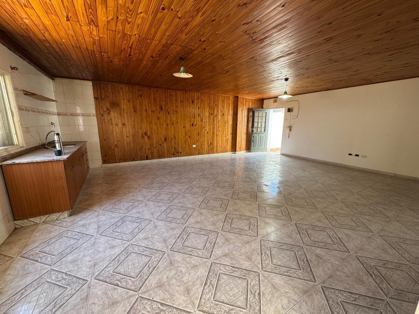 Foto de DEPARTAMENTO EN ALQUILER 2 AMBIENTES 1 DORMITORIO, imagen 2
